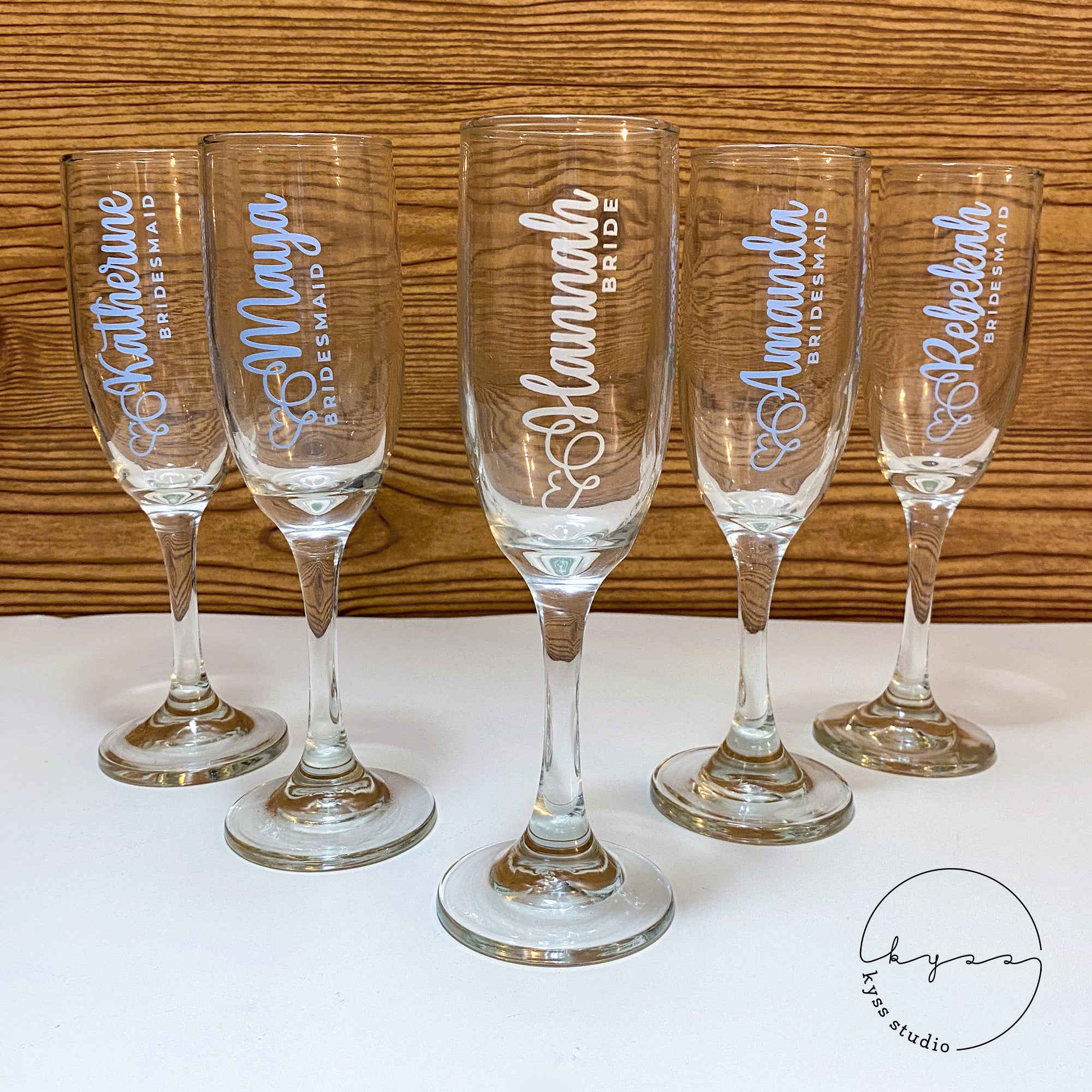 White Champagne Flutes, Personalised Bridal Party Glasses, Bridesmaid Wine  Glasses, Wedding Party Champagne Flutes, White Wine Glasses 