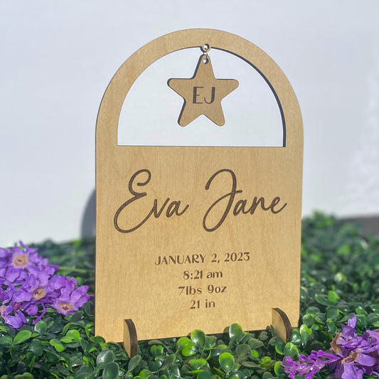 Personalized Wooden Baby Sign with Birth Stats (Standing)